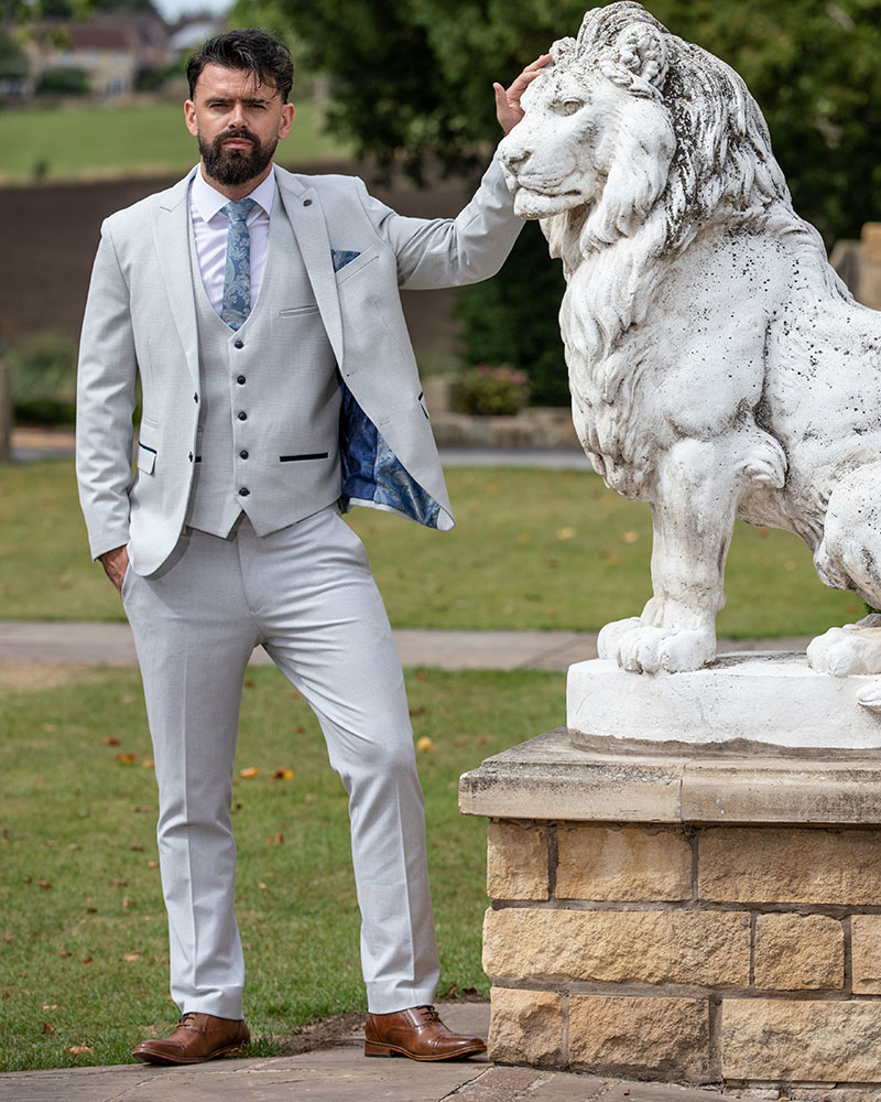 To Hire, Marc Darcy Bromley Stone Check (full outfit) - Image 3