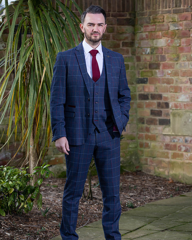 To Hire, Marc Darcy Drake Navy Check (full outfit)