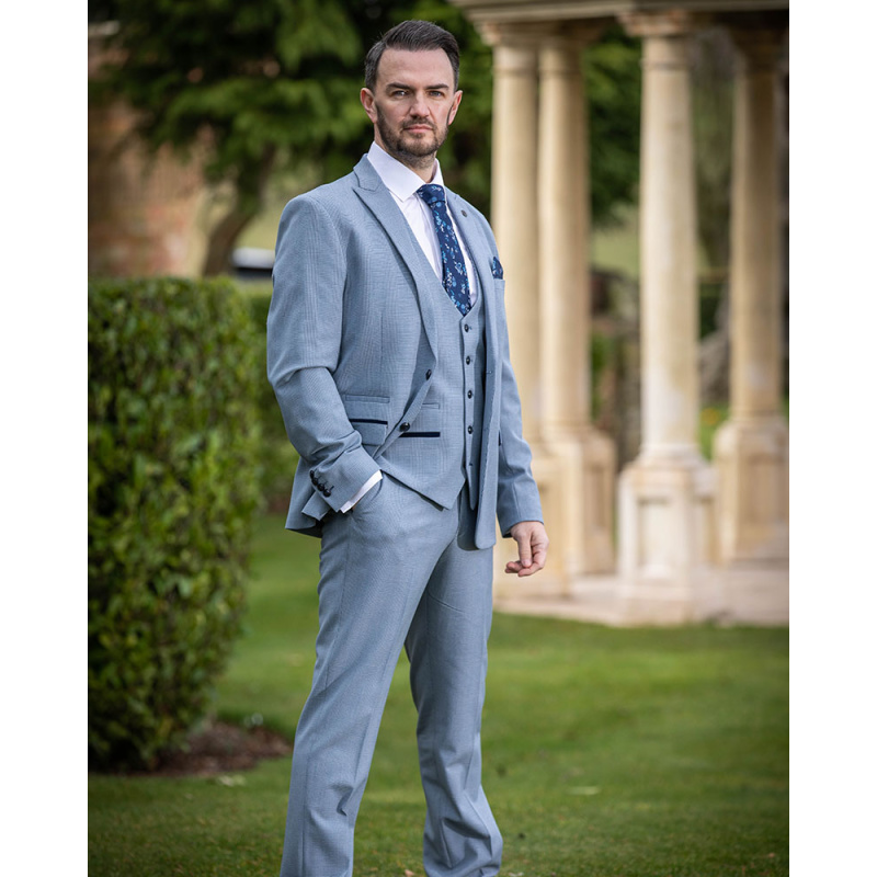 To Hire, Marc Darcy Bromley  Sky Check (full outfit)