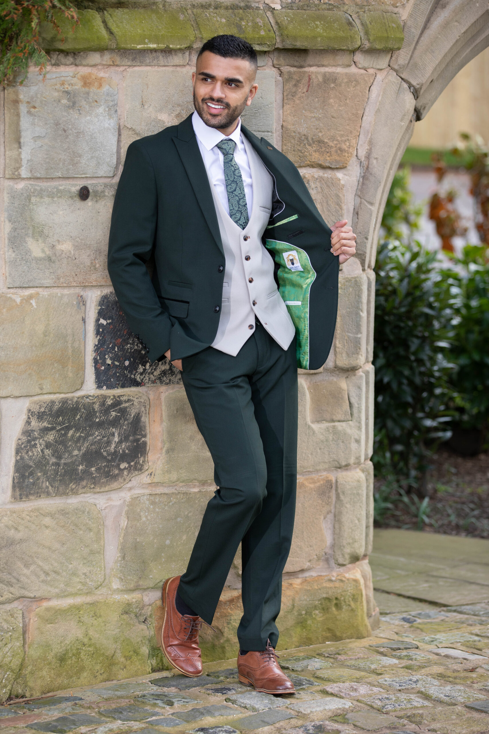 To buy Marc Darcy Bromley Olive Check 3pc Suit - Image 6
