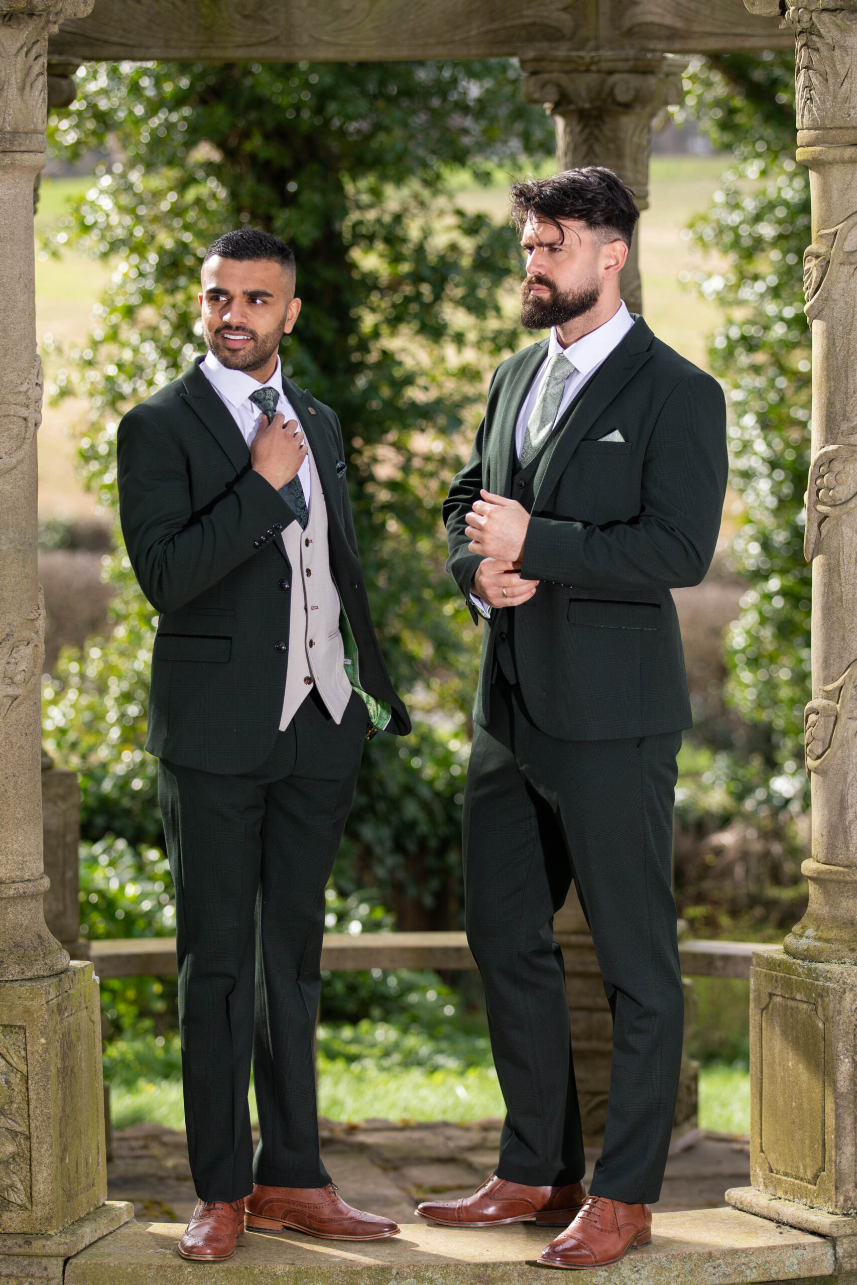 To buy Marc Darcy Bromley Olive Check 3pc Suit - Image 2